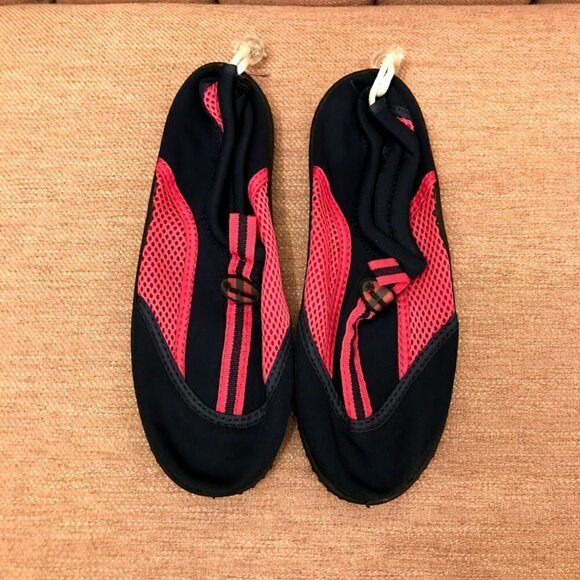 Too Beach Pink and Navy Water Shoes!!! - Picture 3 of 5